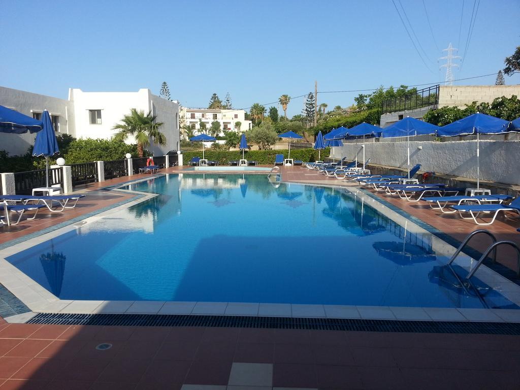 Dimitra Hotel Hersonissos  Eksteriør billede